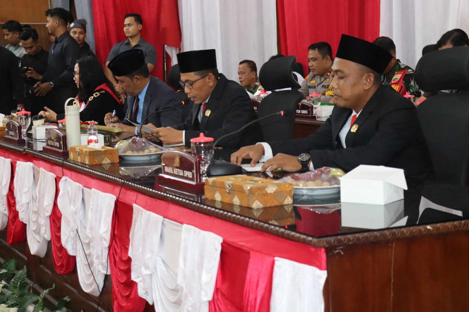 Pengucapan Sumpah Anggota DPRD Batubara 2024-2029: Momentum Awal Pengabdian