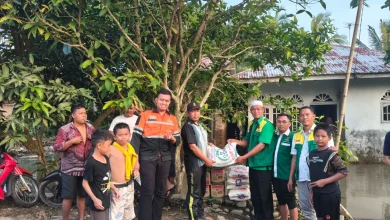Peduli Korban Banjir, BAZNAS Batu Bara Distribusikan Paket Sembako ke Titik-Titik Terdampak
