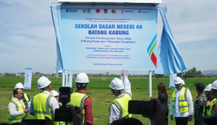 Inalum Bangun Kembali SDN 49 Batang Kabung dan Buka Layanan Kesehatan Gratis Pascabanjir di Padang